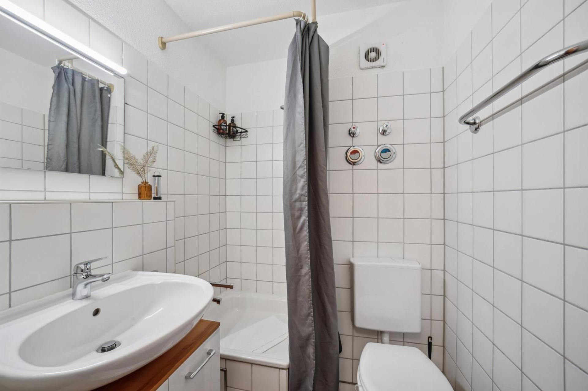 Suiteable Living - Innenstadt/Fast Wifi/TV Bayreuth Exterior foto